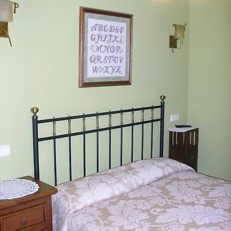 Casa De La Paca Oda ve Kahvaltı 3*